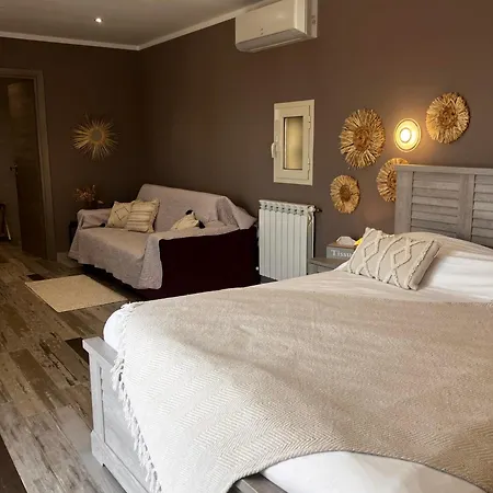 Bed and breakfast Histoire D'o - Les Piscines - D'hotes 4*