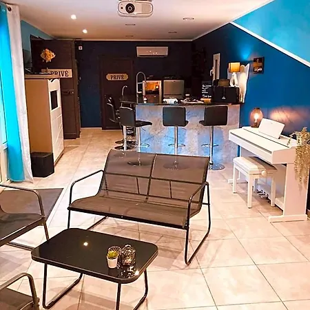 Histoire D'o - Les Piscines - D'hotes 4*