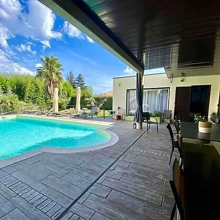 Bed & Breakfast Histoire D'o - Les Piscines - D'hotes Bezouce